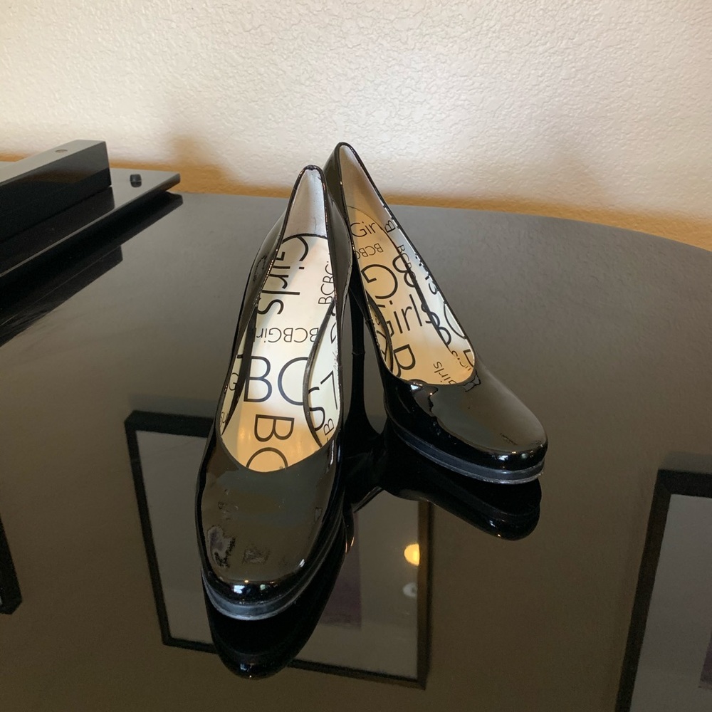 BCBG Girls black pumps heels